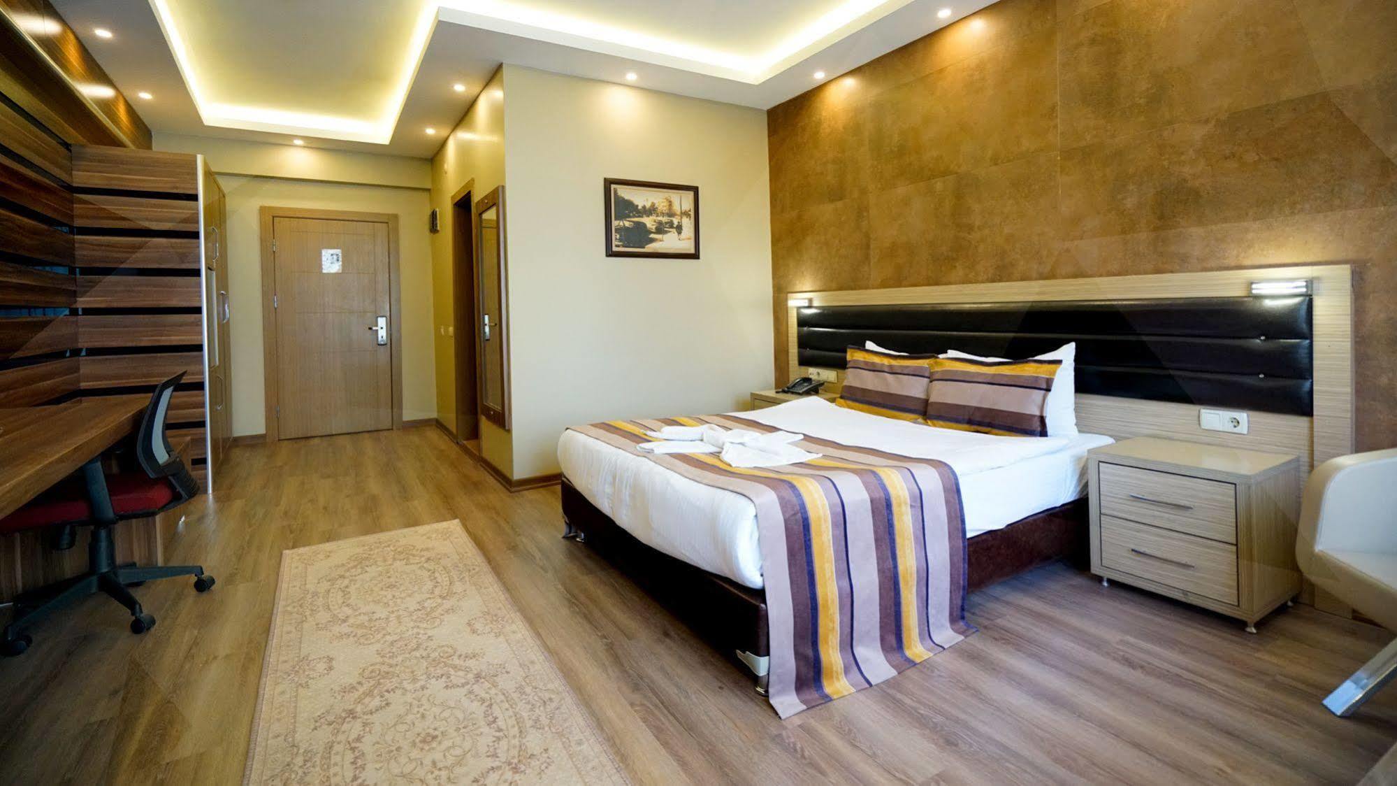 Es Albatros Hotel Eskişehir Exteriér fotografie